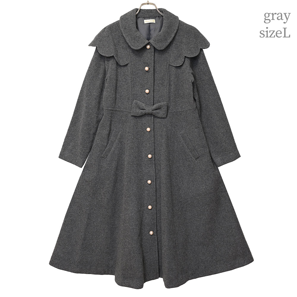 ショルダースカラップロングコート