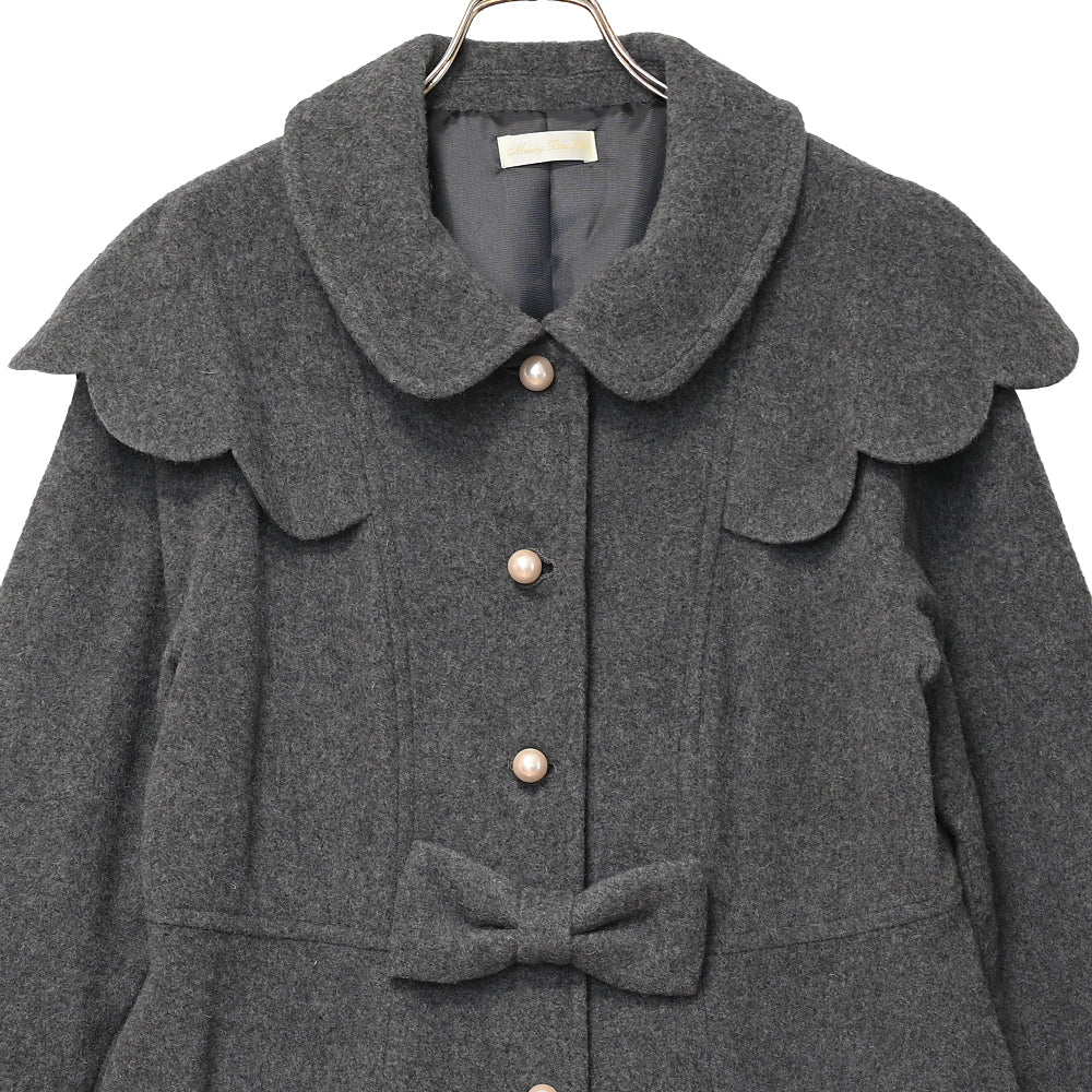 ショルダースカラップロングコート