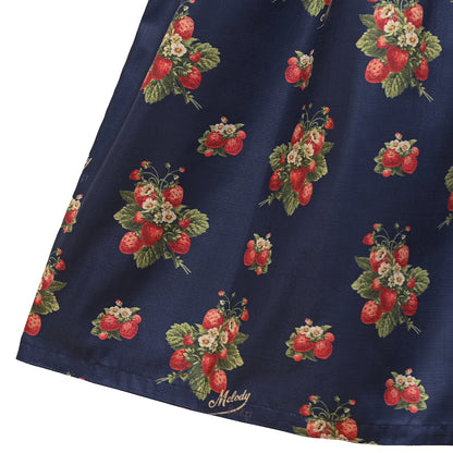 Strawberry time Vネックワンピース