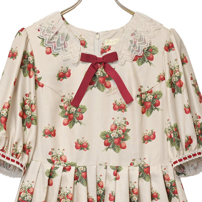 Strawberry time Vネックワンピース