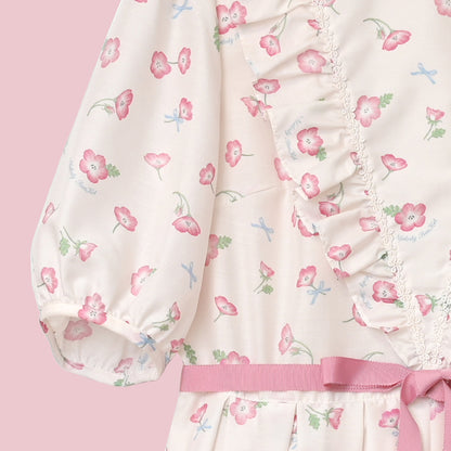 ネモフィラ畑のワンピース