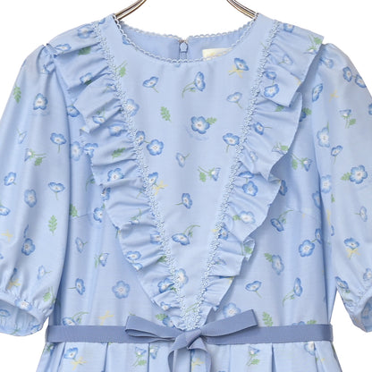 ネモフィラ畑のワンピース