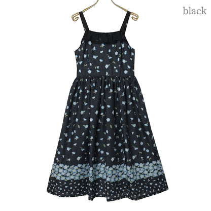 ネモフィラ畑のジャンパースカート