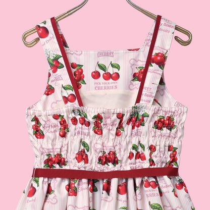 Fresh Cherryジャンパースカート