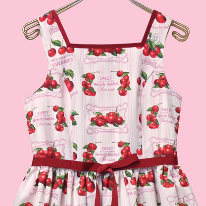 Fresh Cherryジャンパースカート