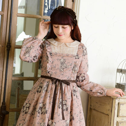Vintage bear round collar dress