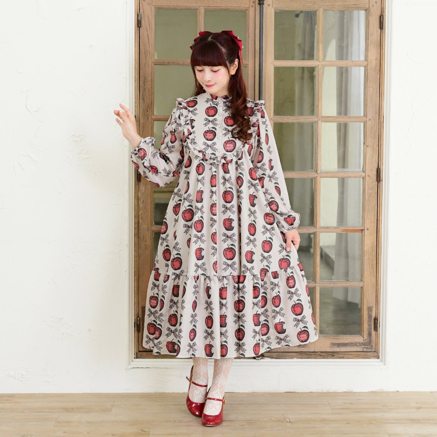 Apple and Ribbon A-line dress