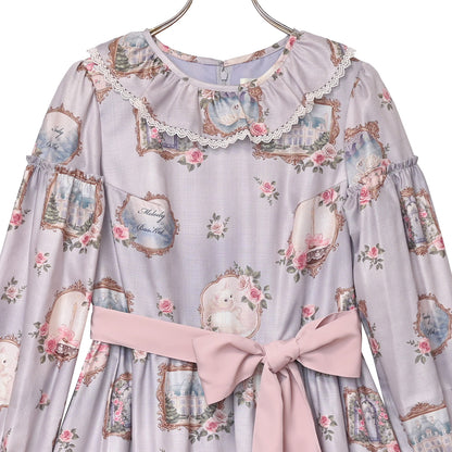Cat in frame frill collar dress