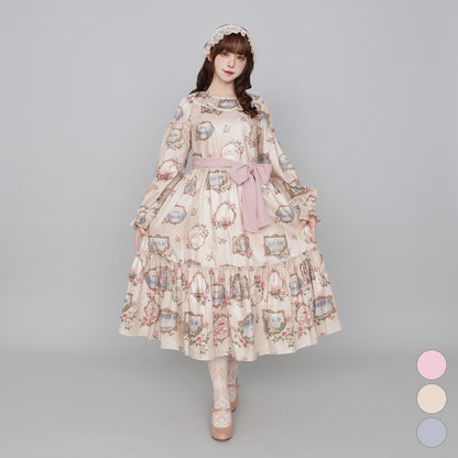 Cat in frame frill collar dress