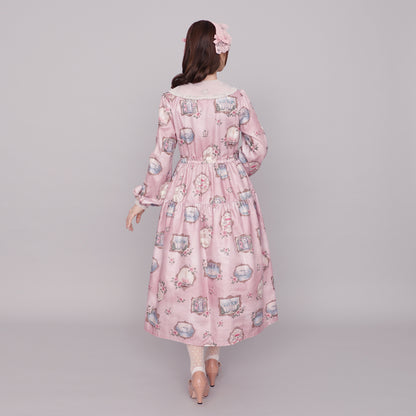 Cat in frame tulle collar dress