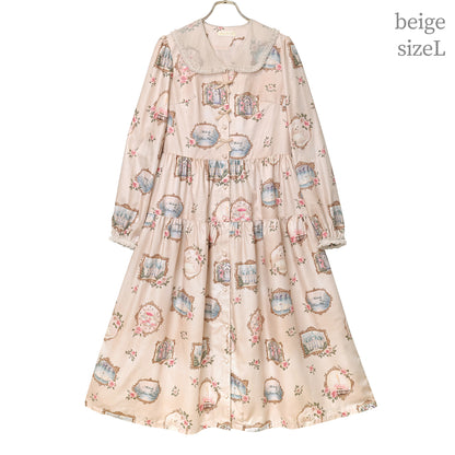 Cat in frame tulle collar dress