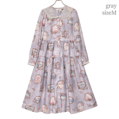 Cat in frame tulle collar dress