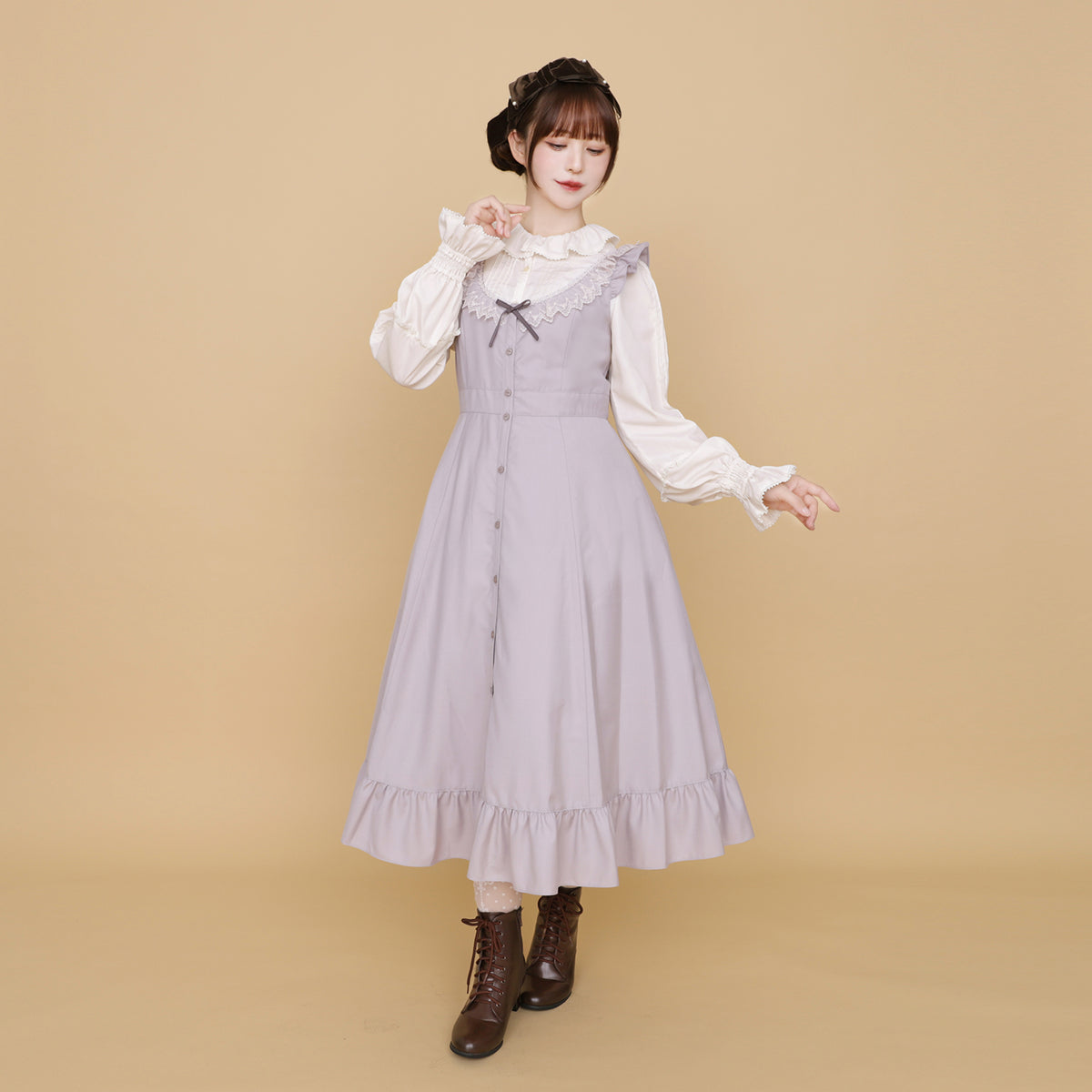 Sleeveless flared dress
