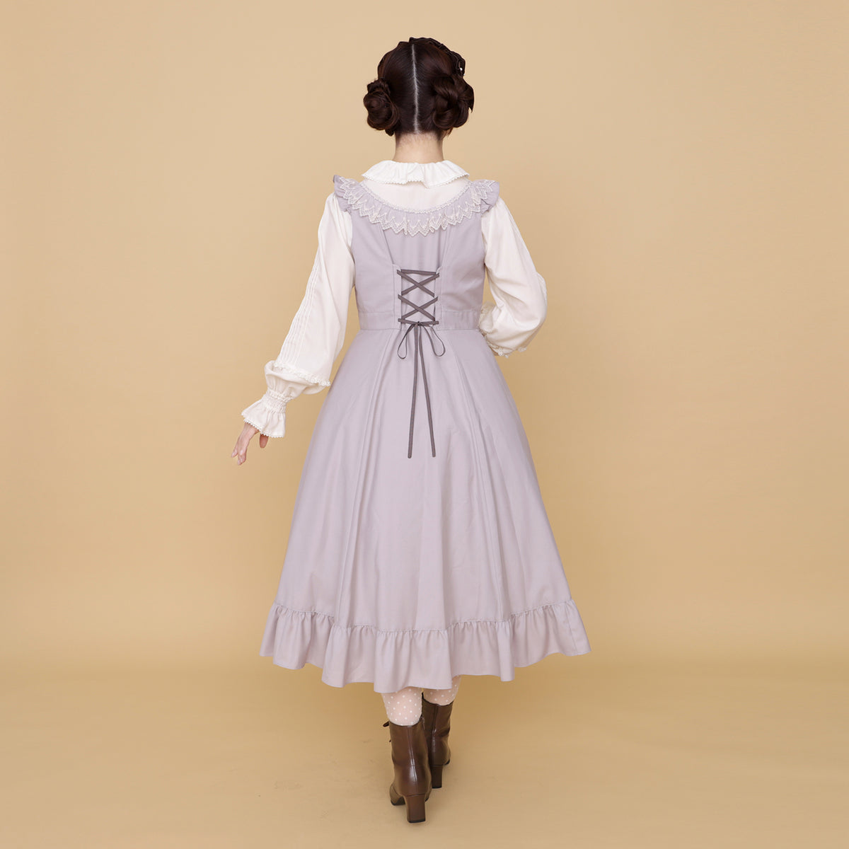 Sleeveless flared dress