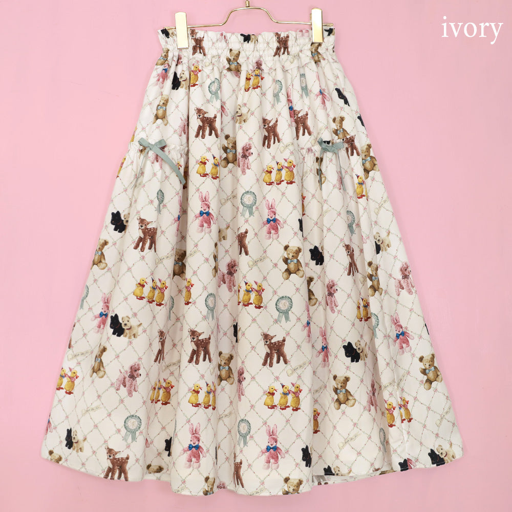 Little stuffed animals skirt