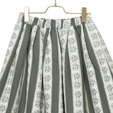 将图片加载到图库查看器，Berry gallery skirt
